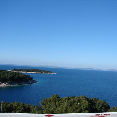 Apartments And Rooms Mirja-Parking Primošten Екстериор снимка