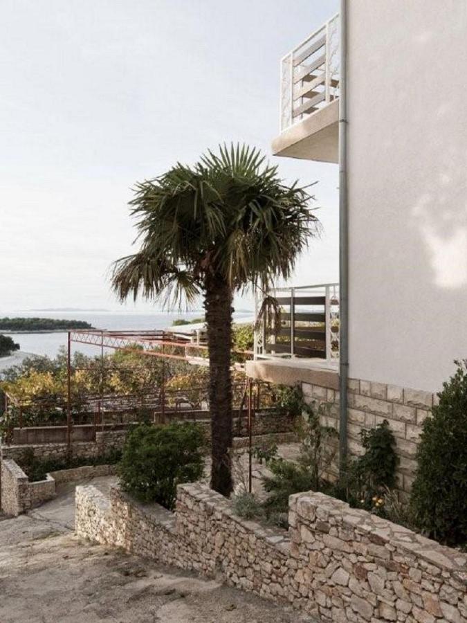 Apartments And Rooms Mirja-Parking Primošten Екстериор снимка