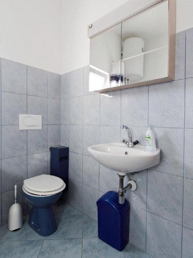 Apartments And Rooms Mirja-Parking Primošten Екстериор снимка