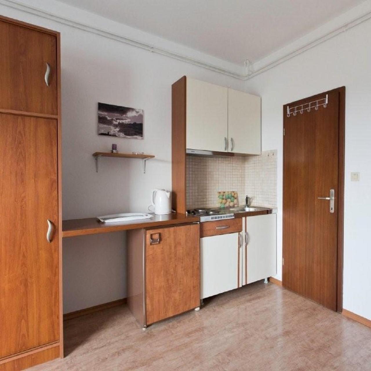 Apartments And Rooms Mirja-Parking Primošten Екстериор снимка
